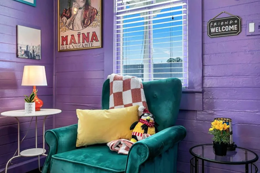 Holiday home Friends Airbnb Themed 2Bed 2Bath Walkable To All Of Ybor Tampa