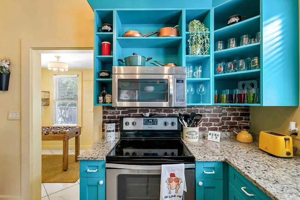Friends Airbnb Themed 2Bed 2Bath Walkable To All Of Ybor Tampa